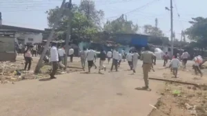 ಬಾಗಲಕೋಟೆ ಬಂದ್! ಕಿಡಿಗೇಡಿಗಳ ಕೃತ್ಯ- ಕೇಸರಿ ಪಡೆಗೆ ಉಪಚುನಾವಣೆಯ ಆಹಾರ? ದಾರಿ ತಪ್ಪಿತೇ ಪೊಲೀಸ್‌ ಇಲಾಖೆ?